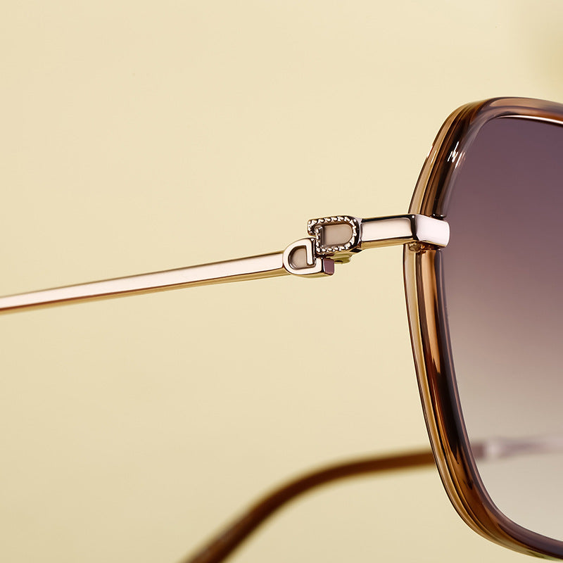 2025New European and American Fashion Square Frame Polarized Sunglasses for Women, Trendy Street Style, Sun Protection Sunglasses for Women Wholesale - 图片 17