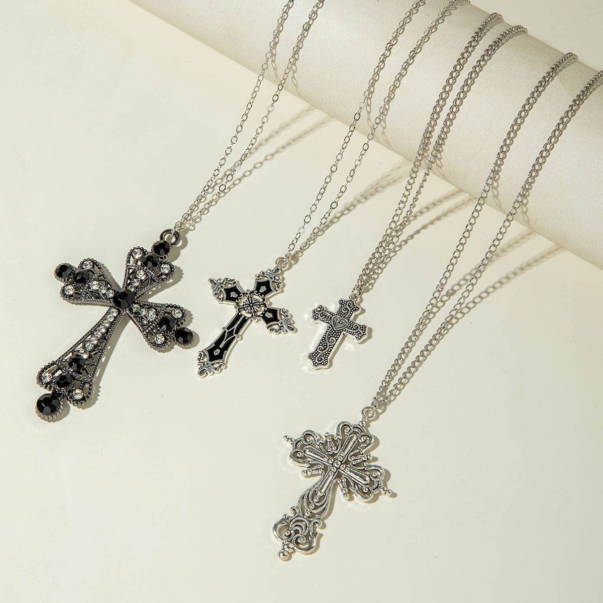 European and American Retro Hollow Diamond Cross Pendant Necklace Gothic Style Black Layered Wear Y Type Necklace - 图片 45