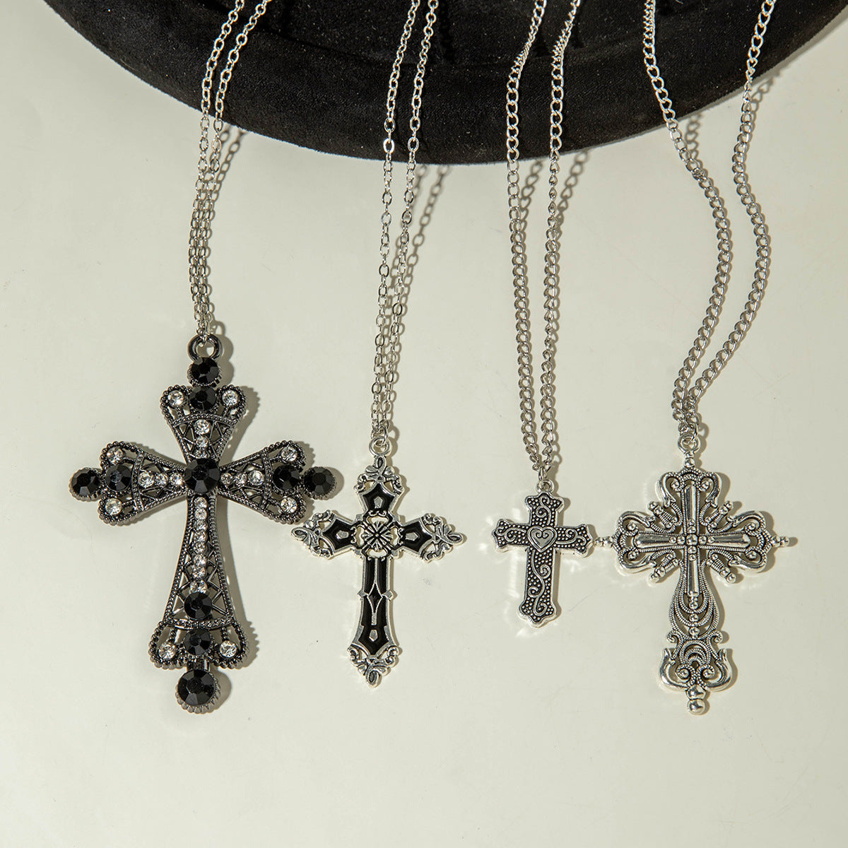 European and American Retro Hollow Diamond Cross Pendant Necklace Gothic Style Black Layered Wear Y Type Necklace - 图片 46