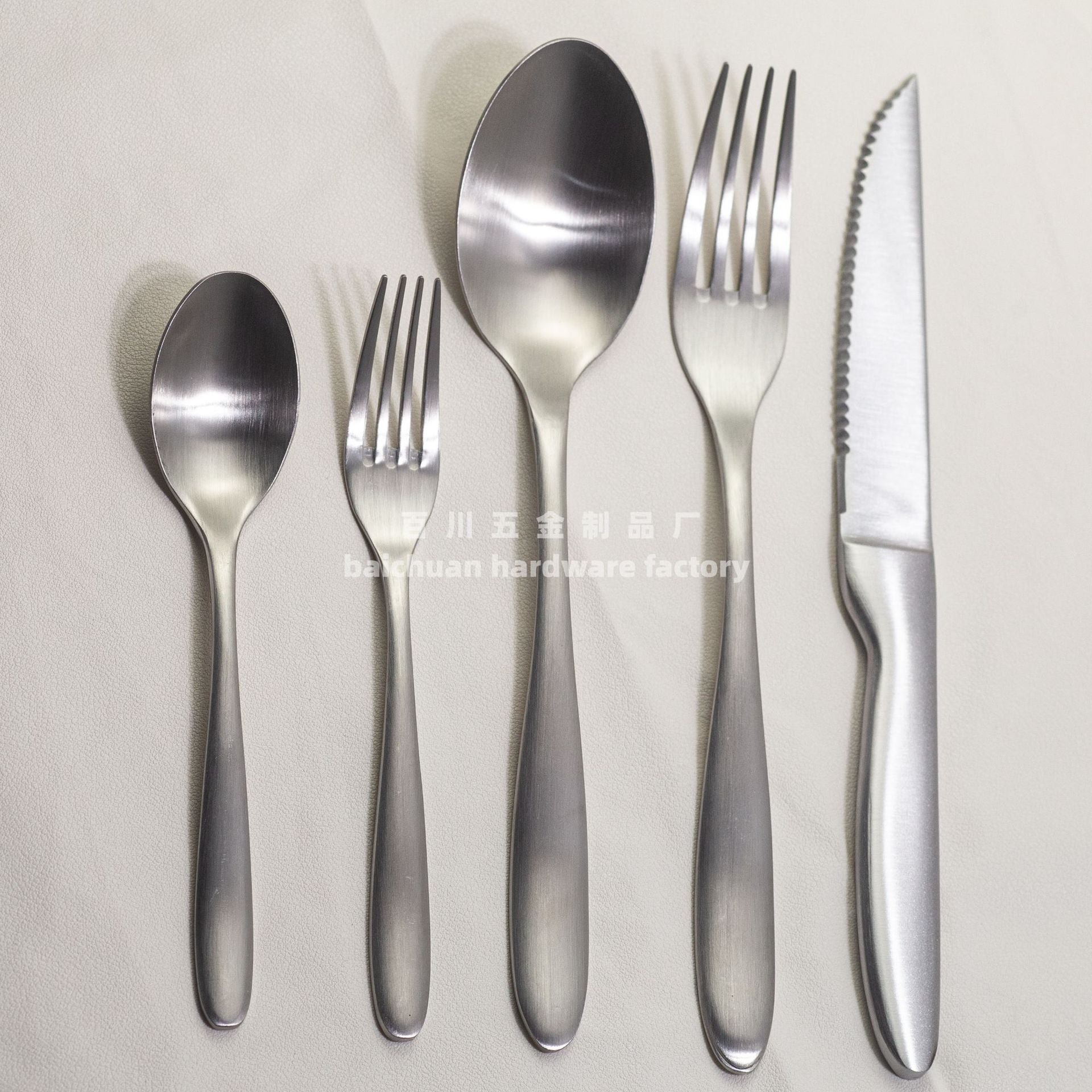 304Stainless Steel Knife Fork Spoon Set Western Tableware Hotel Heavy Sanding Wholesale Steak Knife Tea Spoon Classic Style