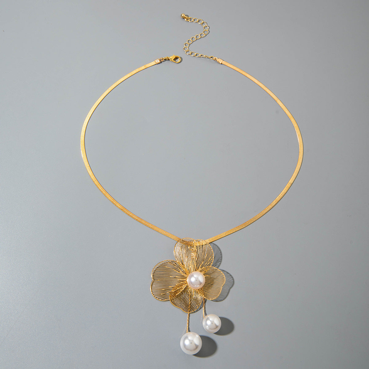 European and American Niche Ginkgo Leaf Tassel Necklace Design Sense Retro Pull-out Imitation Pearl Choker Jewelry choker - 图片 38