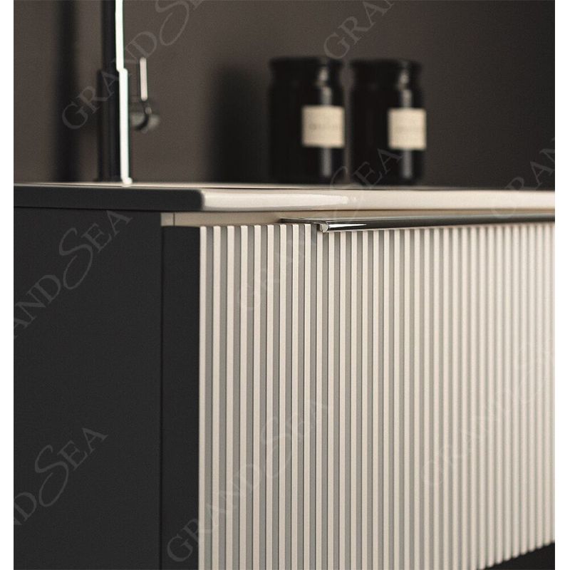 Factory Price PVC Bathroom Vanity Cabinet With Aluminum LED Mirror Cabinet New Design PVC Bathroom Vanity With Ceramic Basin - 图片 3