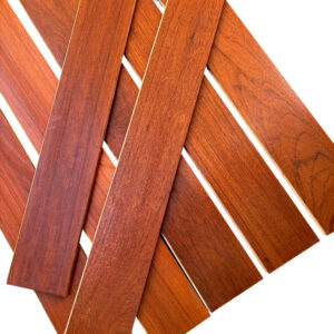 Customizable 12mm Multi-Layer Engineered Solid Wood Teak Flooring UV Coated Waterproof Hardwood for Living Room Outdoor Exterior