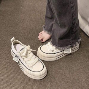 Breathable White Sneakers2025Summer New Thick-Soled Height-Increasing Thin Casual Versatile Canvas Shoes