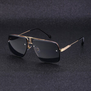 2025New Retro Square Frame Sunglasses for Men, High-End Driving Sun Protection Glasses shades