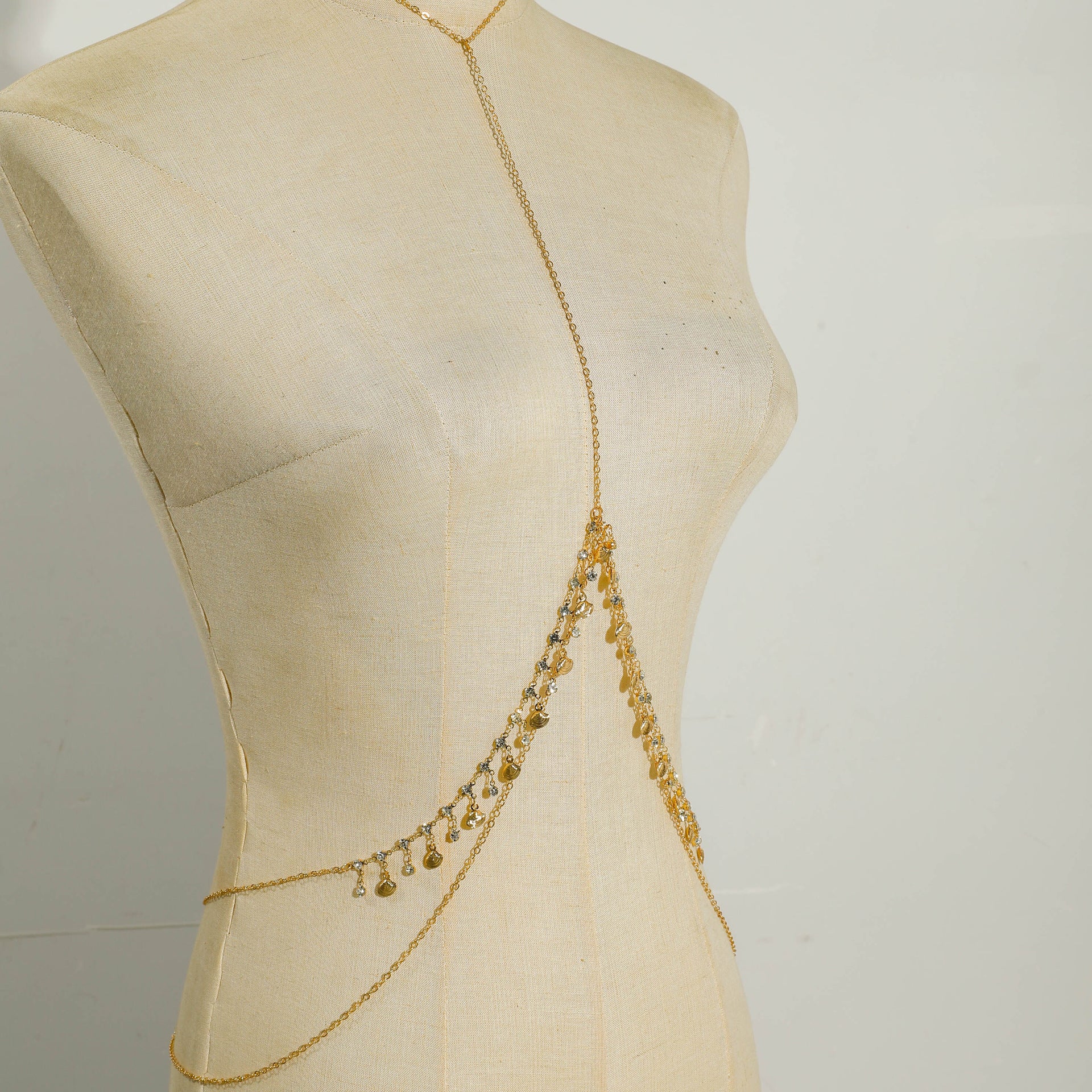 Trendy Simple Men's Body Chain Necklace Fashion Imitation Emerald Heart Hollow Chest Chain with Diamonds - 图片 14