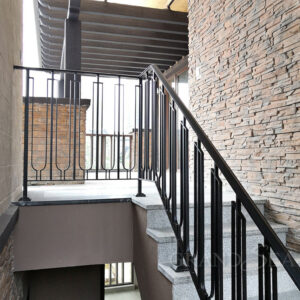 Decorative Outdoor Step Wrought Iron Balcony Balustrade
