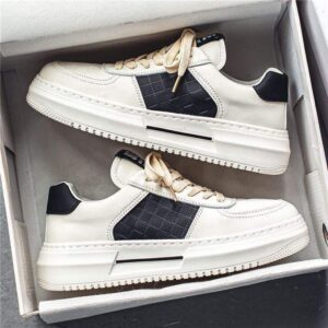 Spring White Sneakers for Men, Casual Trendy Shoes, Platform Shoes, Laceless Thick-Soled Height-Increasing Sports Shoes