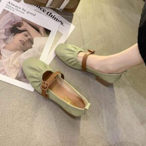 Hepburn Style Shallow Mouth Chunky Heel Single Shoes for Women2025New Square Toe Mary Jane Granny Shoes Mid Heel Versatile Soft Sole Retro