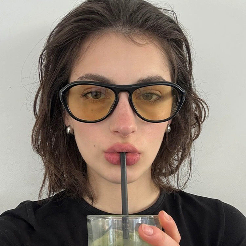 2025New European and American Fashion Polarized Sunglasses for Women, High-end Ultra-light Sun Protection Sunglasses for Women, Trendy for Fishing and Driving - 图片 9